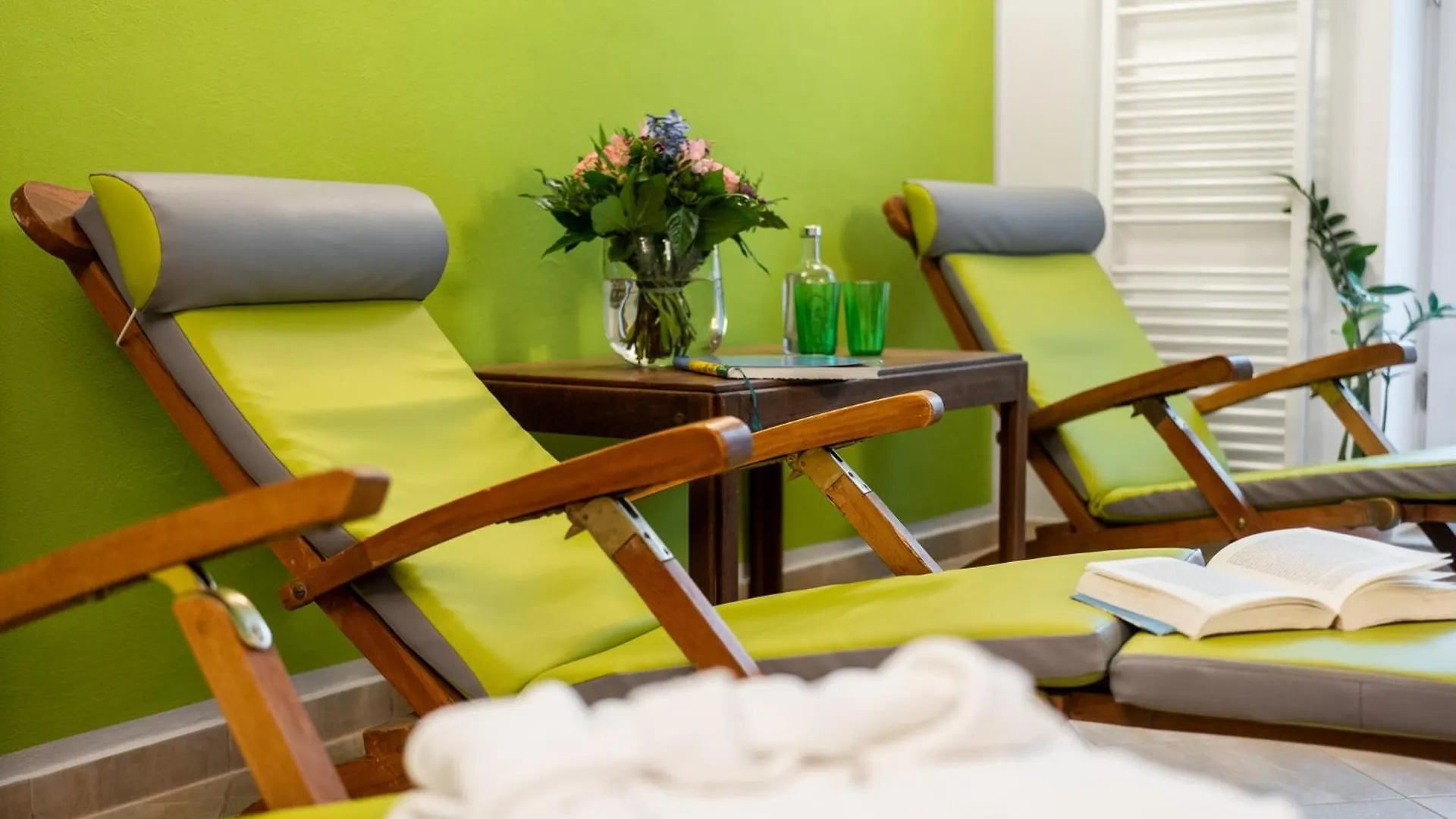 Hotel Baseler Hof Hamborg 4*,  Tyskland