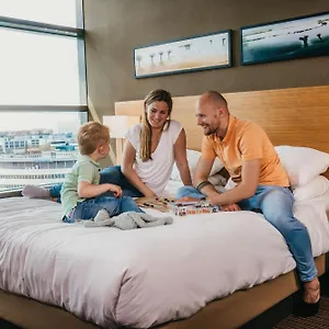https://hyatt-place-amsterdam-airport.amsterdamhotelsnl.com