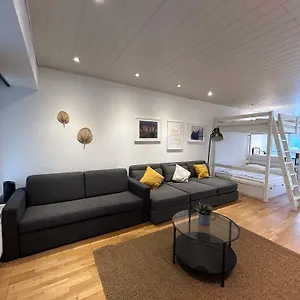 Apartment 122 Friedrichebert85 X