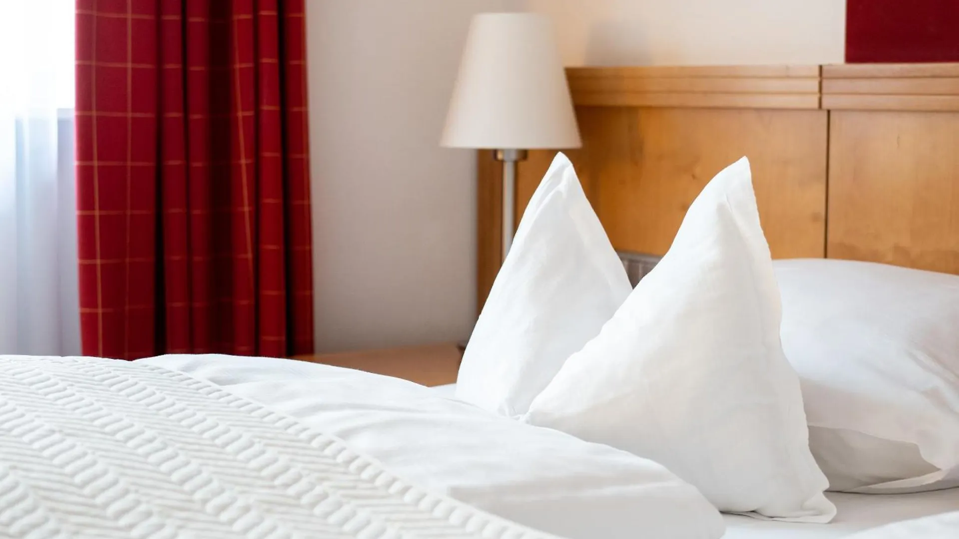 Hotel Baseler Hof Hamburg 4*,  Germany