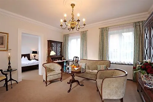 Hotel Baseler Hof Hamburg 4*,  Germany